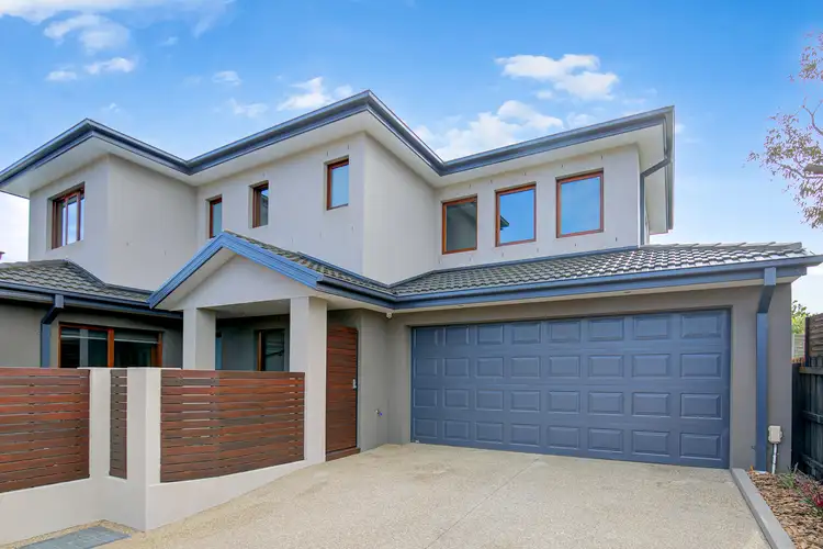 2/8 Elkins Court, Wheelers Hill VIC 3150