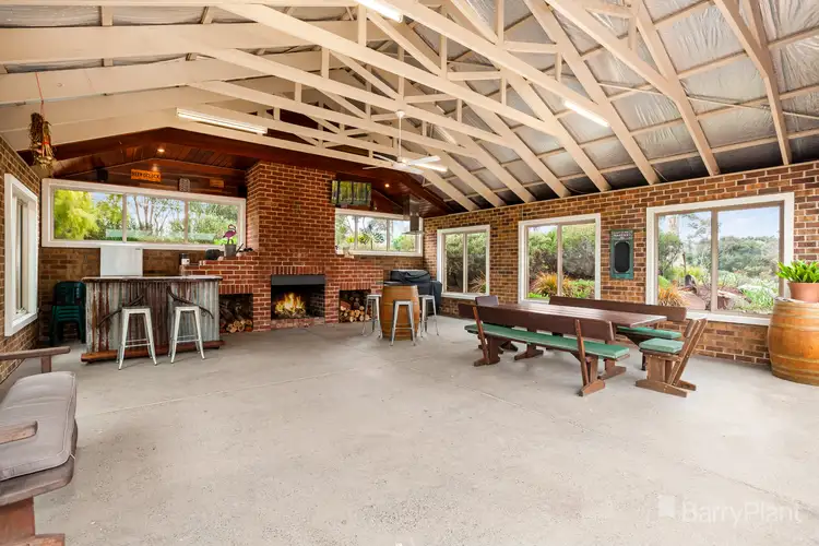 14 Mount View Road, Wandong VIC 3758