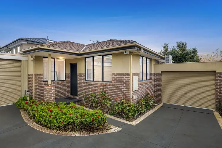 2/3 Mitchell Avenue, Ashwood VIC 3147