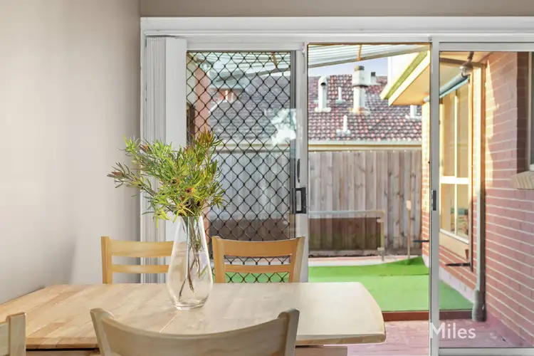 Fourth view of Homely unit listing, 2/409 Waterdale Road, Heidelberg West VIC 3081