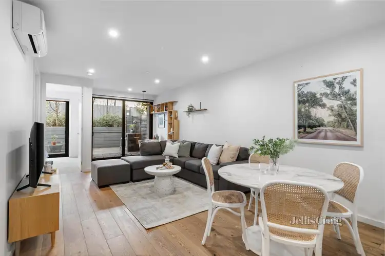 Main view of Homely apartment listing, 6/6 Claire Street, Mckinnon VIC 3204