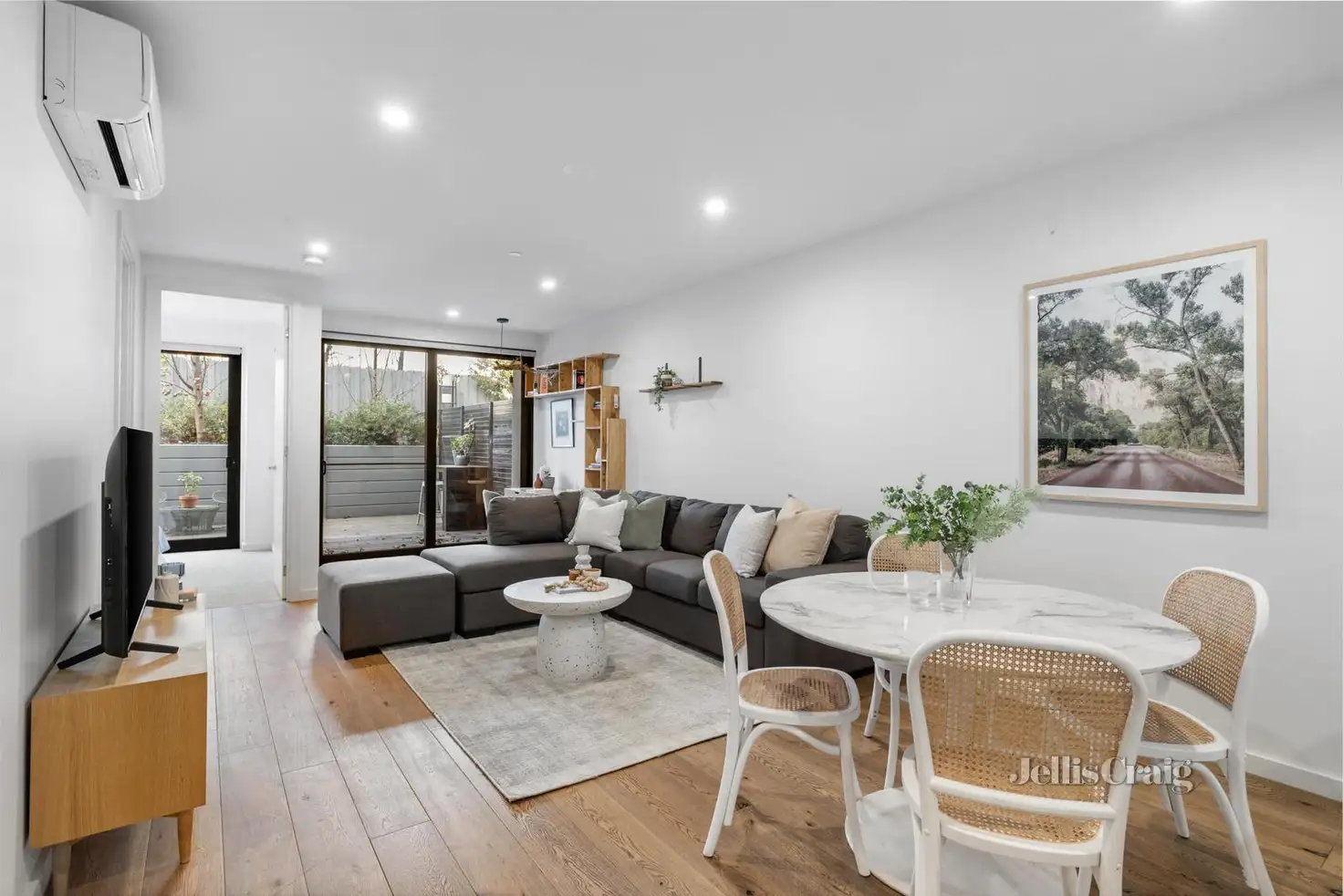 Main view of Homely apartment listing, 6/6 Claire Street, Mckinnon VIC 3204