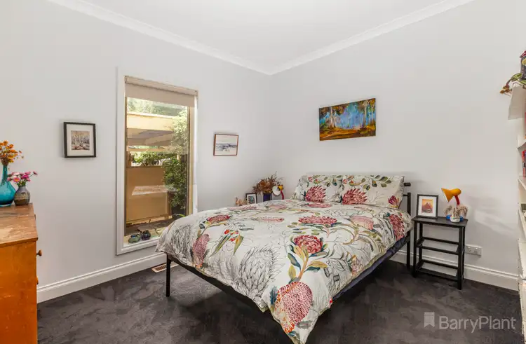 Fifth view of Homely unit listing, 2/37A George Street, Kilmore VIC 3764