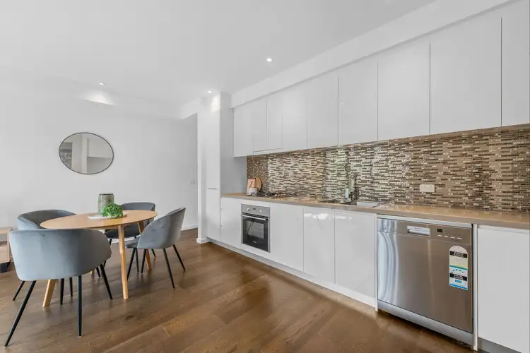 Fourth view of Homely apartment listing, 5/121 Murrumbeena Road, Murrumbeena VIC 3163