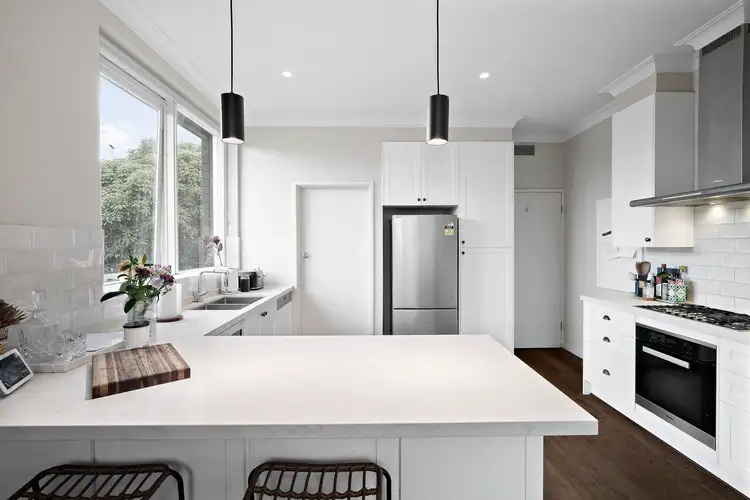 Fourth view of Homely unit listing, 5/33 Irving Road, Toorak VIC 3142