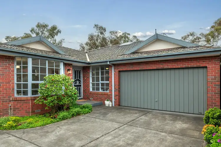 2/7 Gardenia Street, Blackburn VIC 3130