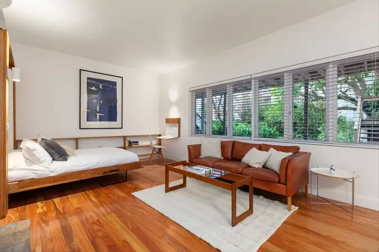 2/13 Clendon Road, Armadale VIC 3143