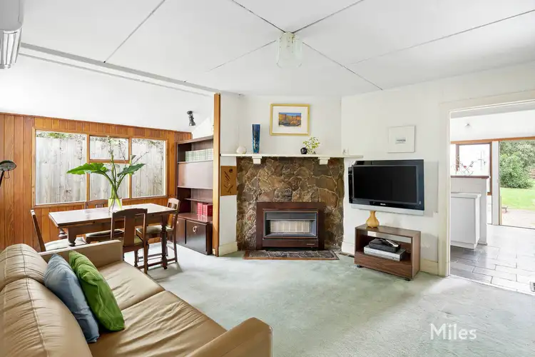 Third view of Homely house listing, 7 Hillside Road, Rosanna VIC 3084