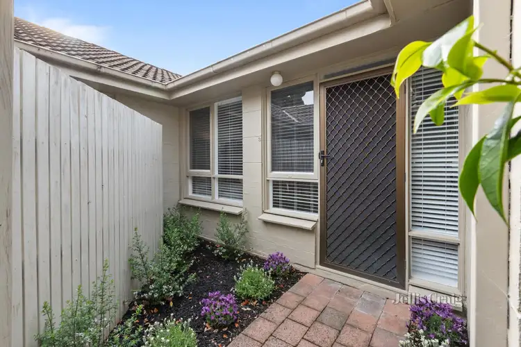 Main view of Homely unit listing, 3/5 Derry Street, Bentleigh East VIC 3165