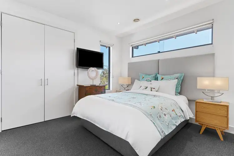 Sixth view of Homely townhouse listing, 8/189 Mount Eliza Way, Mount Eliza VIC 3930