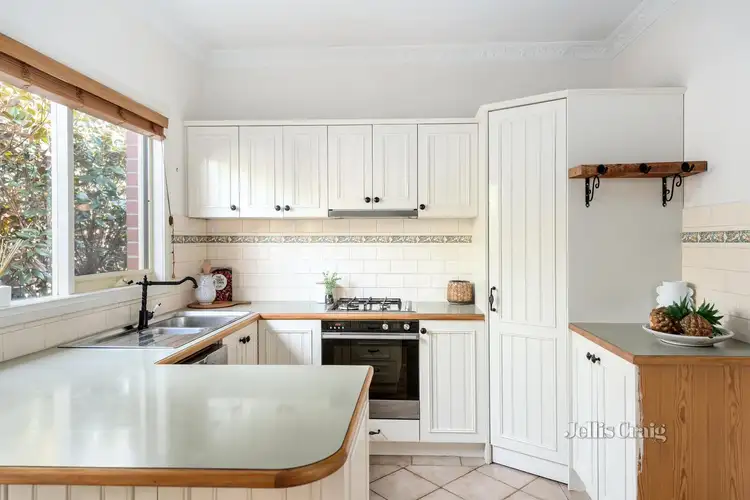 Fourth view of Homely house listing, 3 Tranquil Winter Court, Viewbank VIC 3084