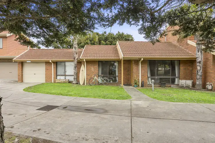 6/54 Kangerong Avenue, Dromana VIC 3936