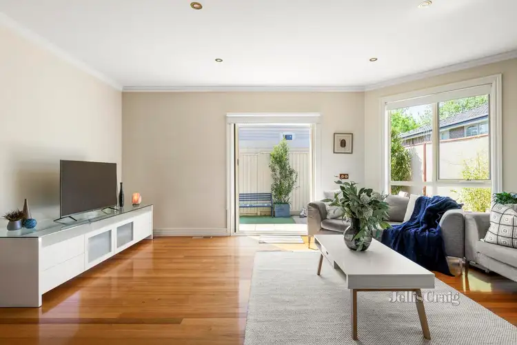 Fourth view of Homely house listing, 2 Rossi Street, Ivanhoe VIC 3079