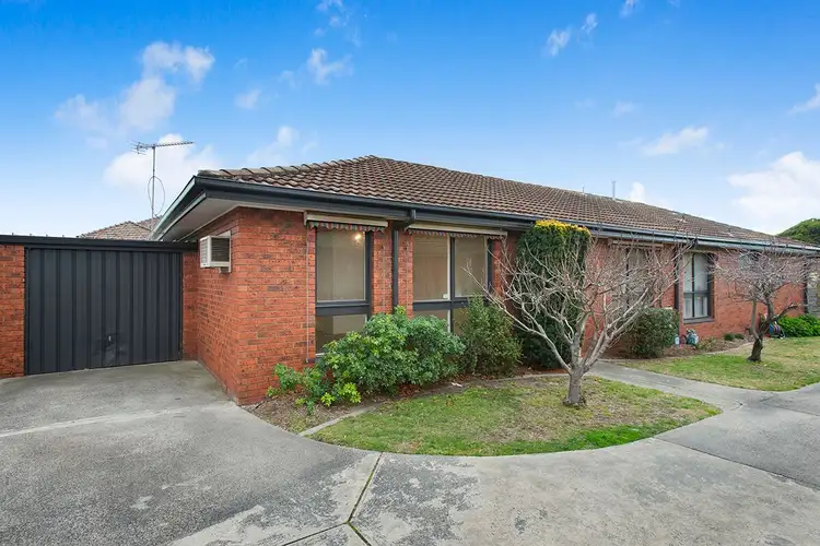 24 Prahran Grove