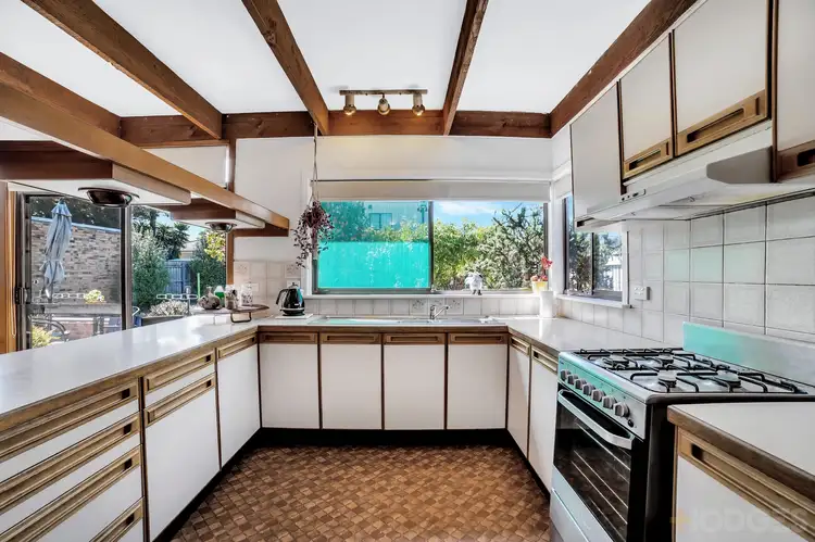 Fifth view of Homely house listing, 37 Edinburgh Street, Bentleigh East VIC 3165