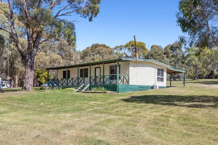 Second view of Homely house listing, 29 Devon Court, Haddon VIC 3351