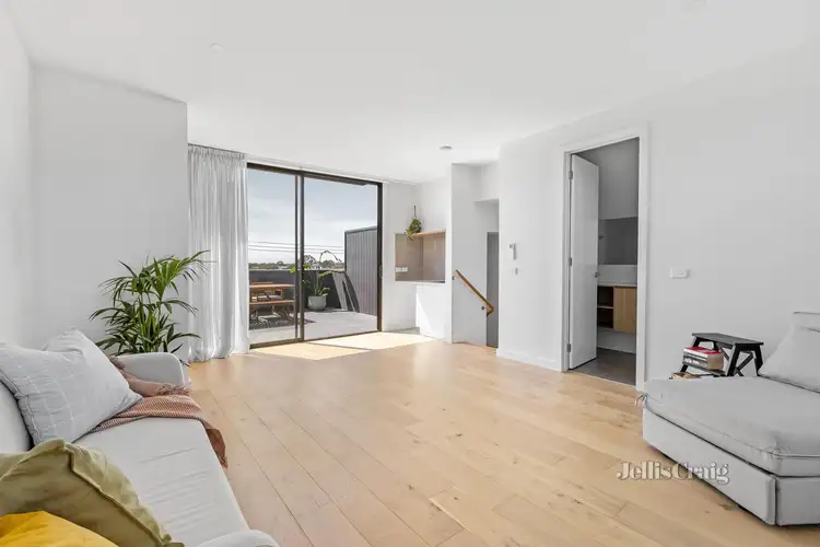 Sixth view of Homely townhouse listing, 2b Waratah Avenue, Glen Huntly VIC 3163