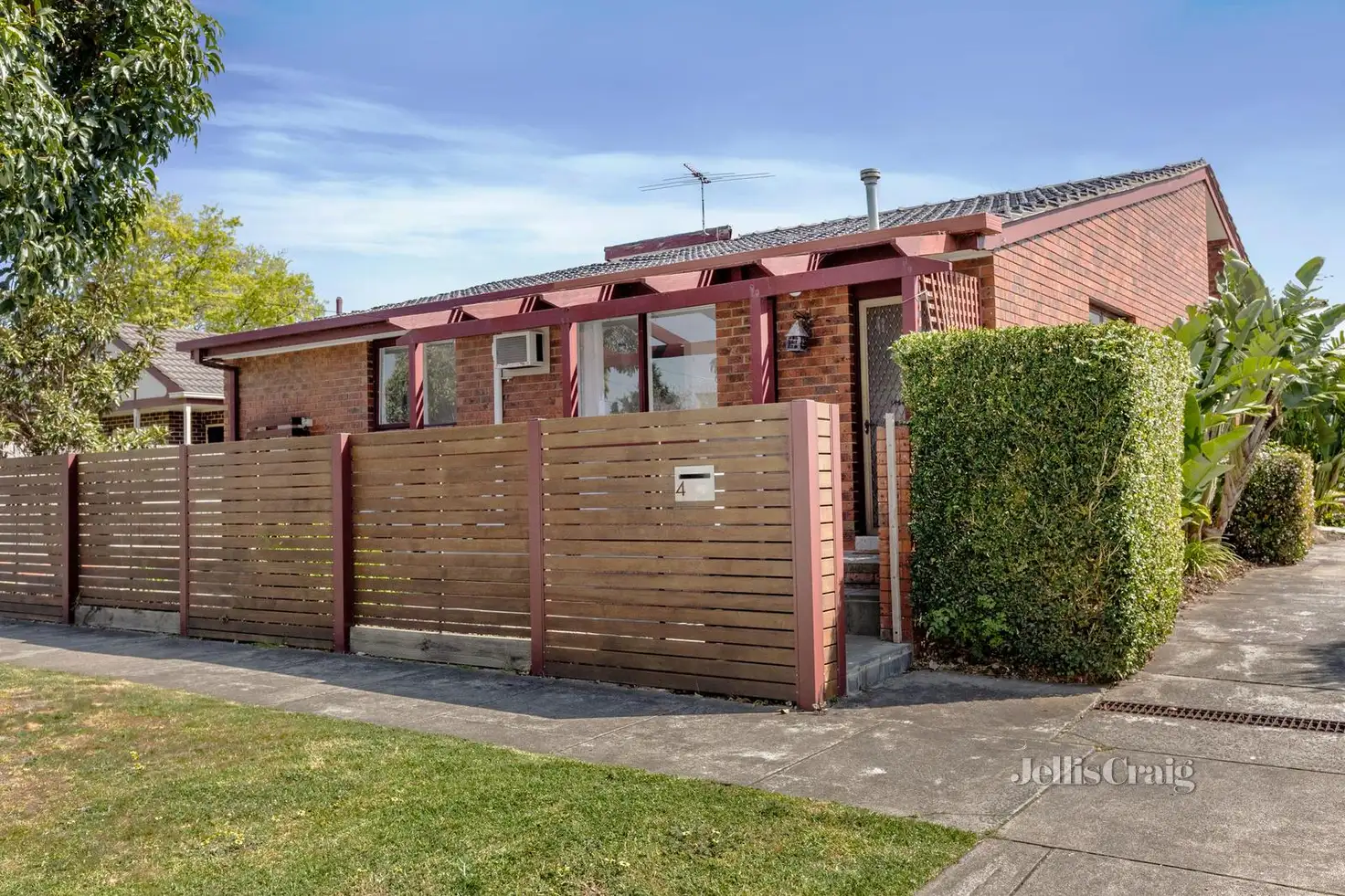 Main view of Homely villa listing, 4/646 Centre Road, Bentleigh East VIC 3165