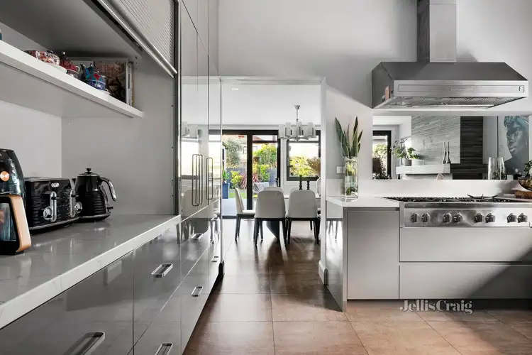 Second view of Homely house listing, 213 Centre Road, Bentleigh VIC 3204