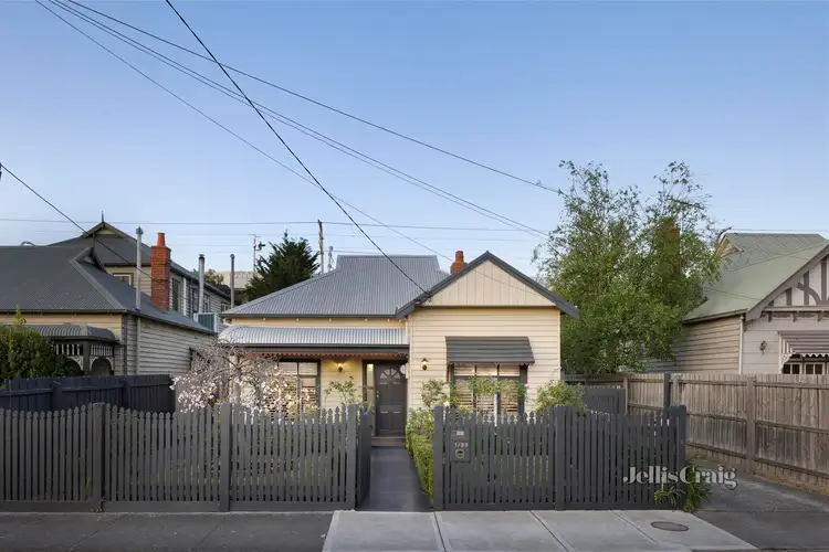 1/23 Rosstown Road, Carnegie VIC 3163