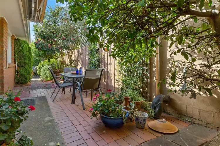 Sixth view of Homely unit listing, 2/9 Dalsten Grove, Mount Eliza VIC 3930