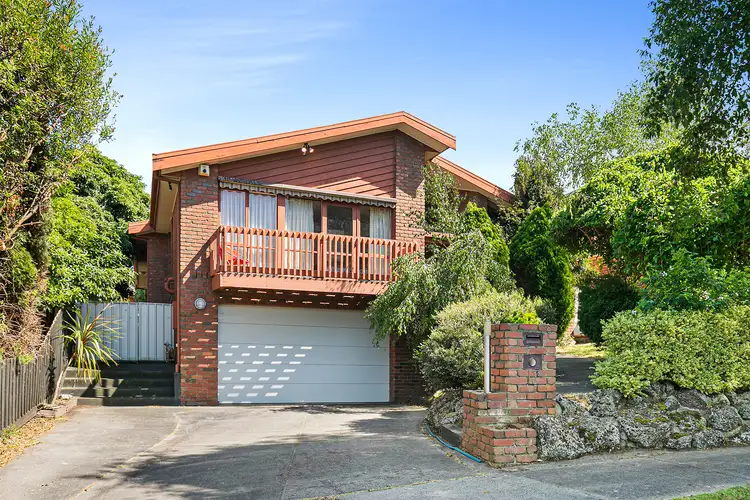 17 Tanya Place, Wheelers Hill VIC 3150