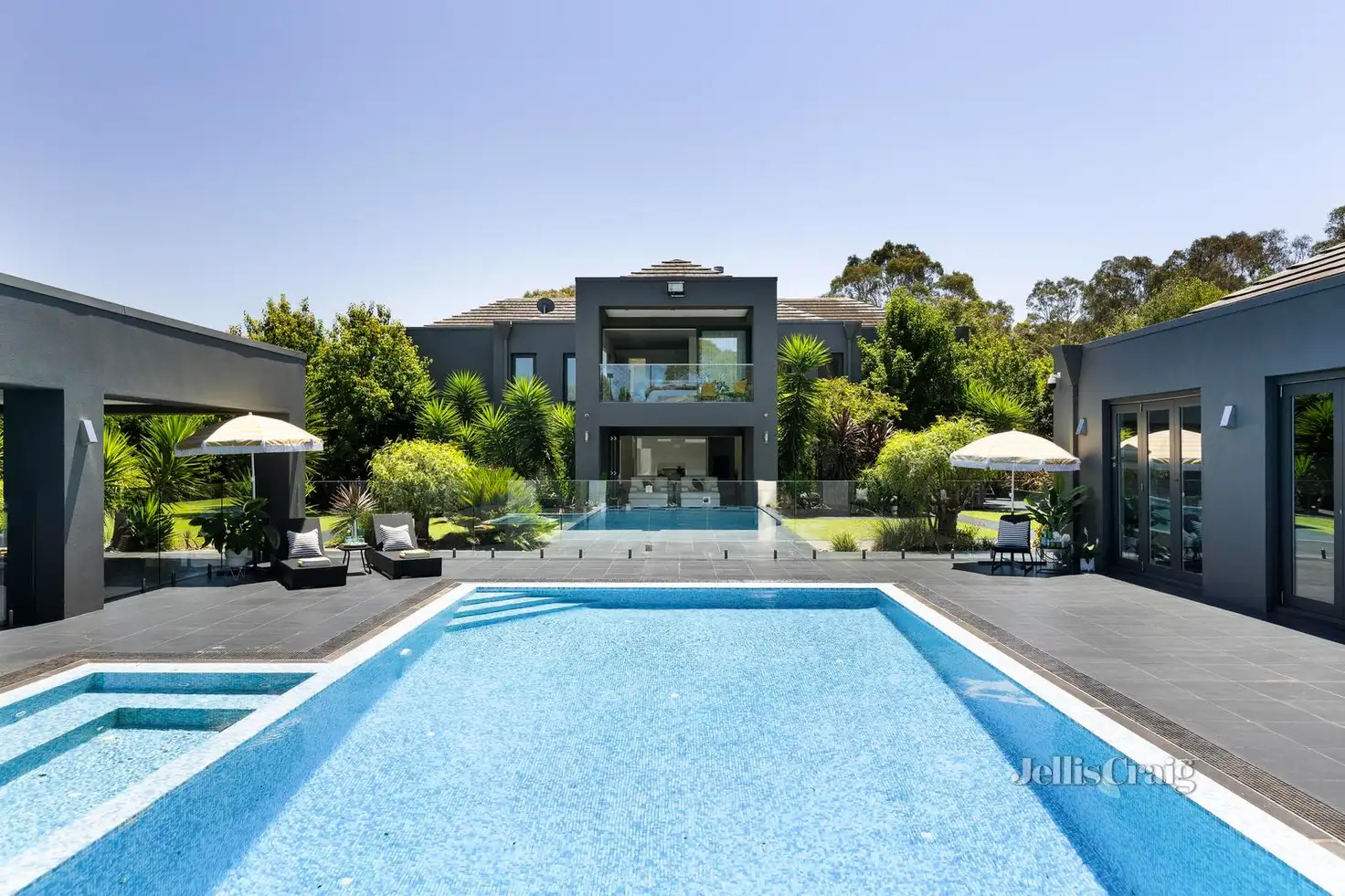 Main view of Homely house listing, 8 Roseburn Court, Lower Plenty VIC 3093