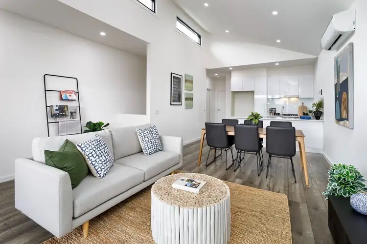 Main view of Homely townhouse listing, 6/902 Pascoe Vale Road, Glenroy VIC 3046