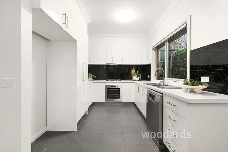 Fifth view of Homely unit listing, 3/9 Weir Street, Balwyn VIC 3103