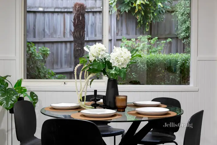 Fifth view of Homely house listing, 6 Aminya Place, Briar Hill VIC 3088