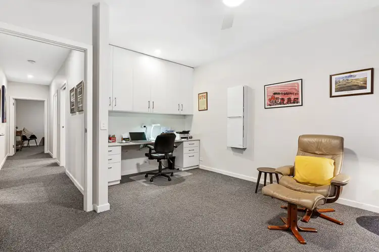 Sixth view of Homely house listing, 2 Silo Close, Lake Wendouree VIC 3350