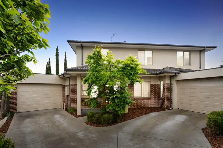 2/2 Walcha Court, Chadstone VIC 3148