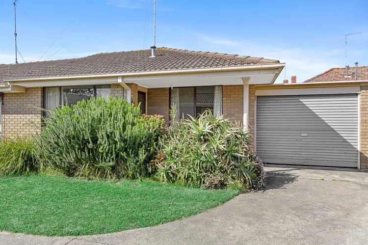6/3 Verdon Street, Sebastopol VIC 3356