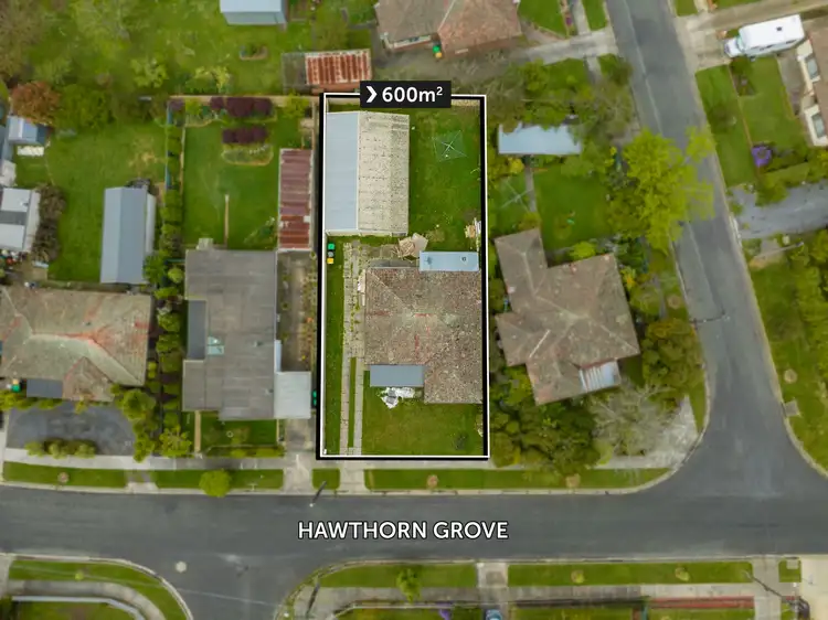 Second view of Homely house listing, 6 Hawthorn Grove, Wendouree VIC 3355