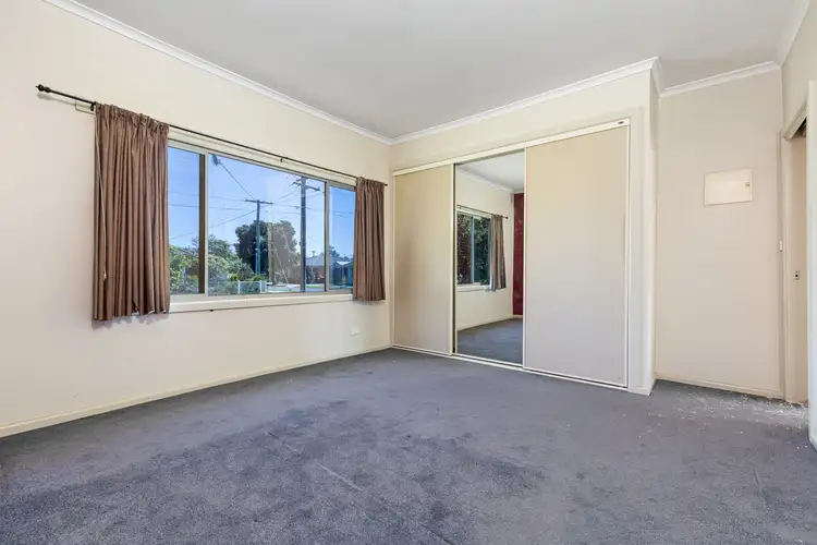 Fifth view of Homely house listing, 6 Hawthorn Grove, Wendouree VIC 3355