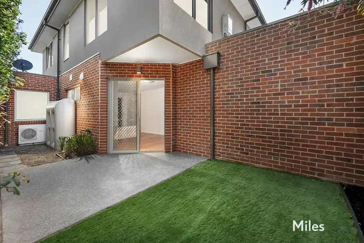 Second view of Homely unit listing, 2/9 James Street, Heidelberg Heights VIC 3081