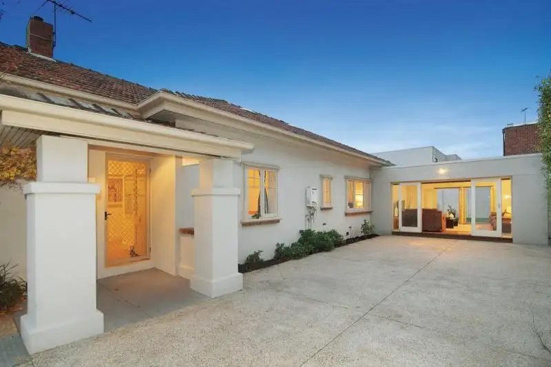 Main view of Homely house listing, 290 Tooronga Road, Glen Iris VIC 3146