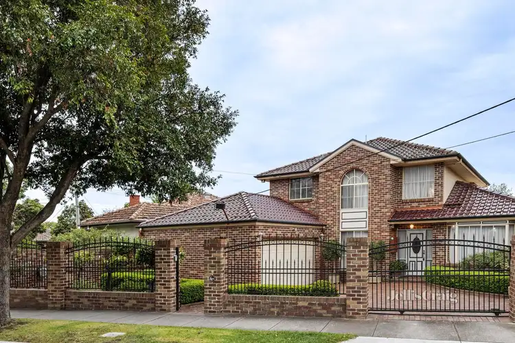 34 Doris Street, Murrumbeena VIC 3163