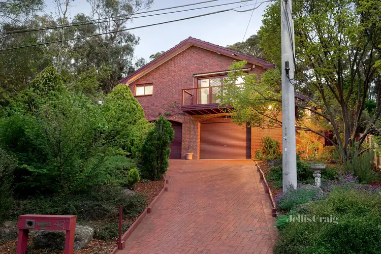42 Kirwana Grove, Montmorency VIC 3094