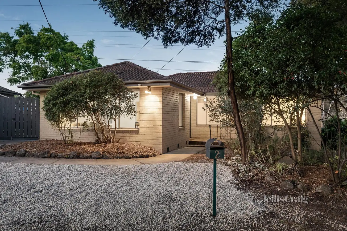 Main view of Homely house listing, 2 Jindalee Avenue, Yallambie VIC 3085