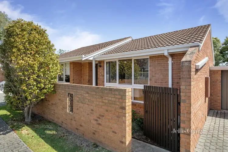 2/8 Baringhup Street, Cheltenham VIC 3192