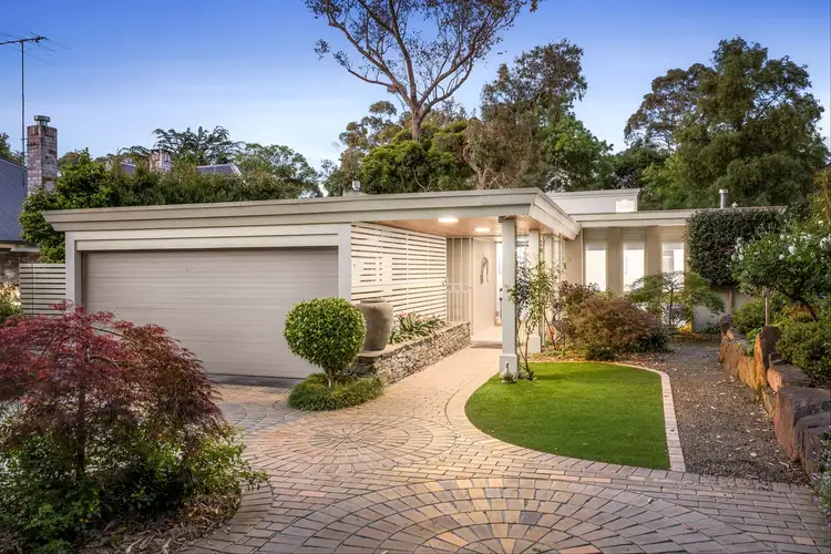 5 Linum Street, Blackburn VIC 3130