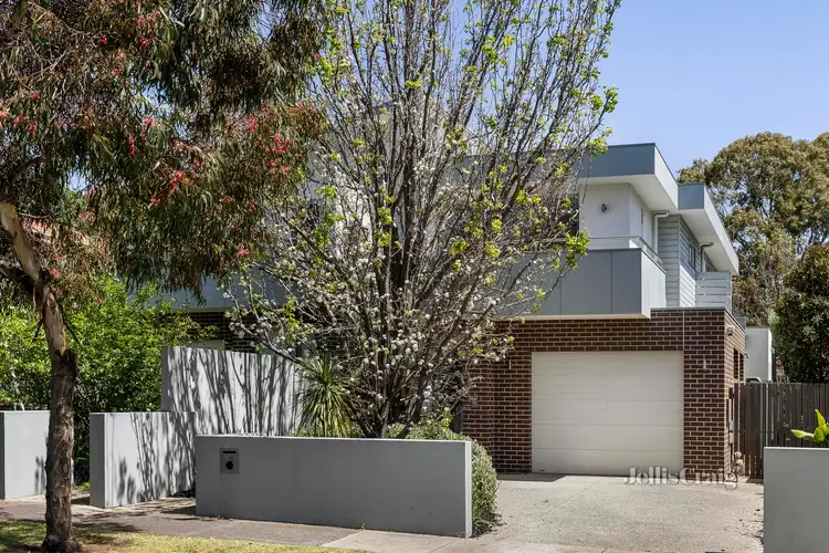 15 Olive Street, Hampton VIC 3188