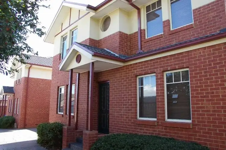 3/28 Bamfield Road, Heidelberg Heights VIC 3081