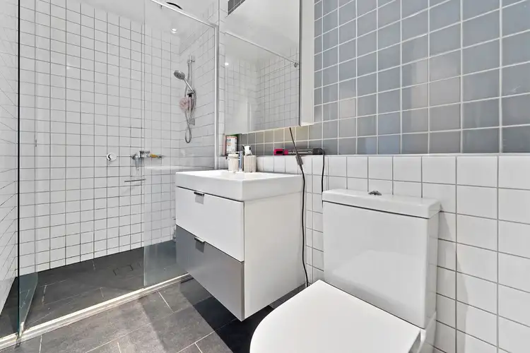 Fourth view of Homely apartment listing, 202/19-21 Hanover Street, Oakleigh VIC 3166