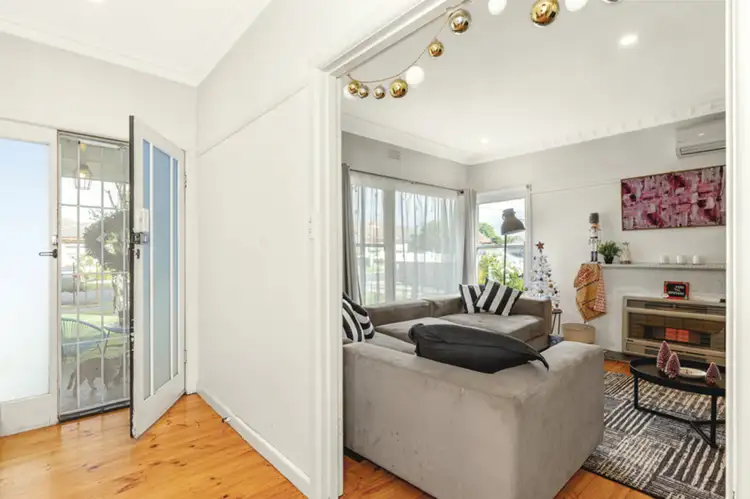 Second view of Homely house listing, 29 Grandview Grove, Wendouree VIC 3355