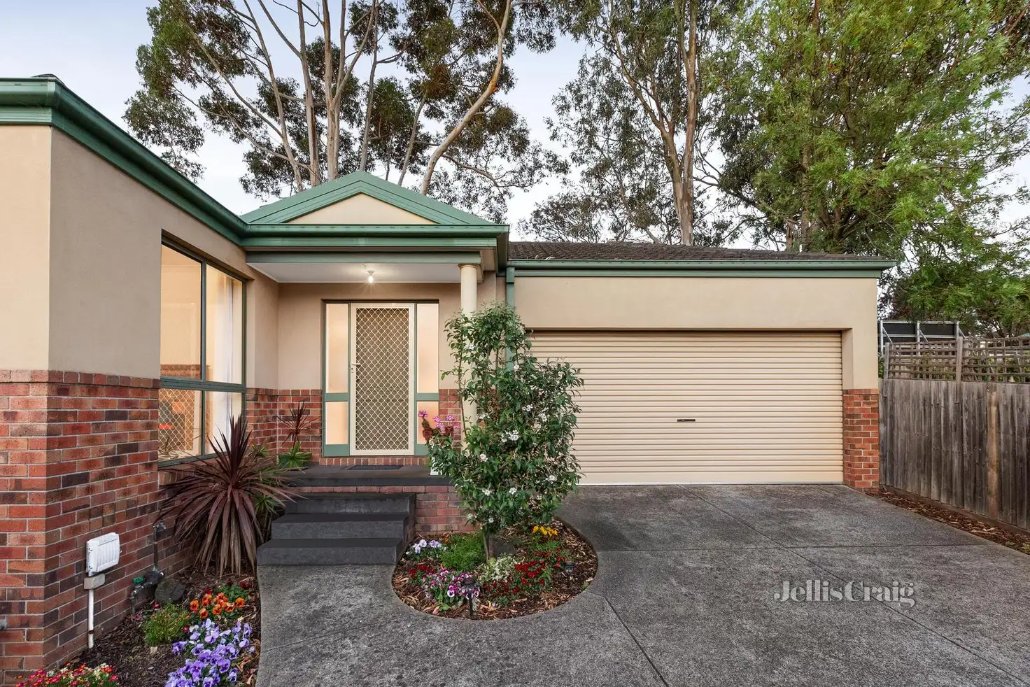 Main view of Homely unit listing, 3/1 Graeme Avenue, Montmorency VIC 3094
