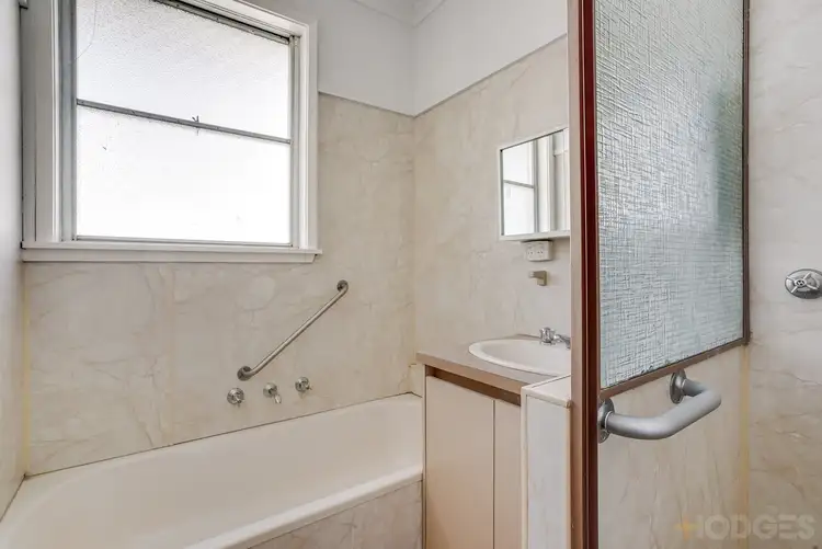 Sixth view of Homely house listing, 9 Centre Avenue, Werribee VIC 3030