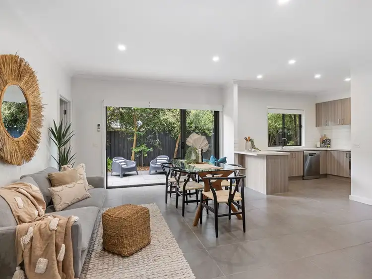 Fifth view of Homely townhouse listing, 3/8 Kitchener Road, Croydon VIC 3136