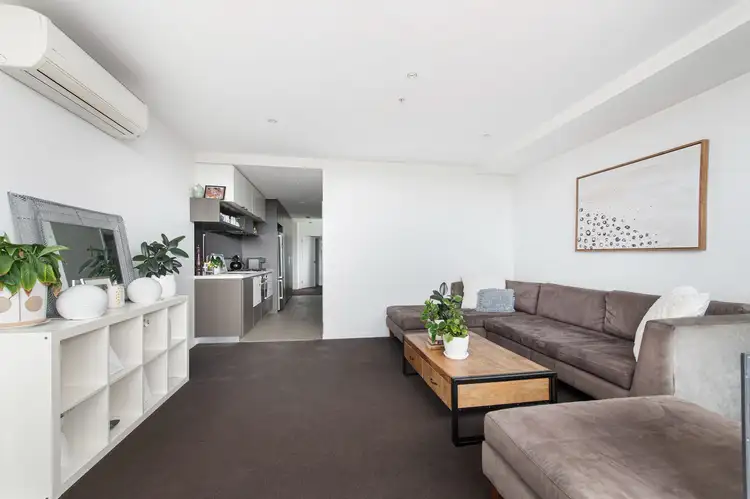 Second view of Homely apartment listing, 32/523 Burwood Road, Hawthorn VIC 3122